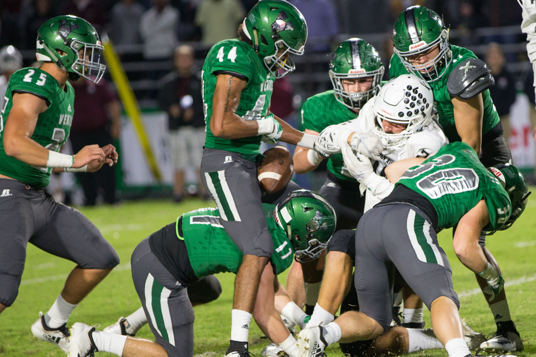 VNspfootball111718c.jpg